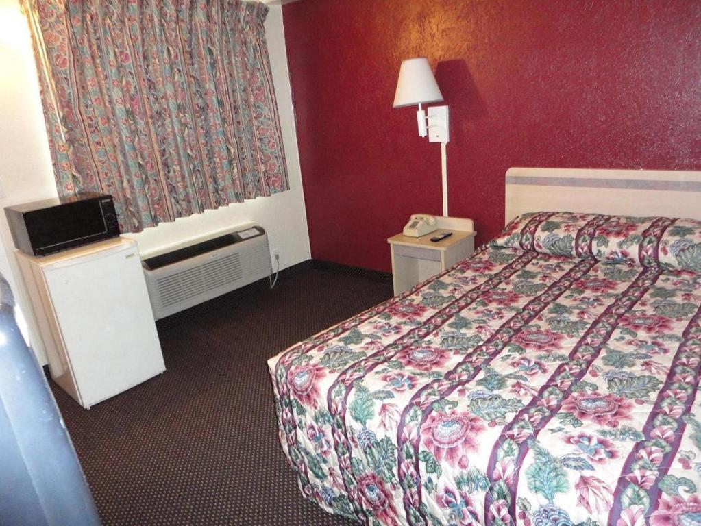 Americas Best Value Inn Battle Creek Rom bilde