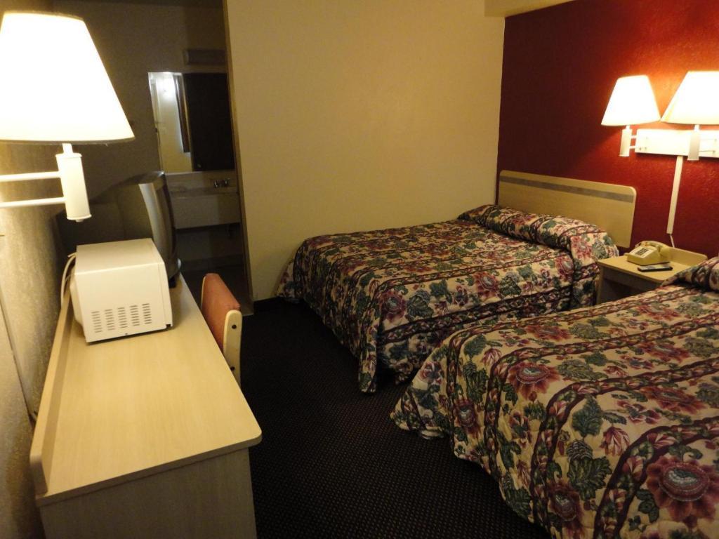 Americas Best Value Inn Battle Creek Rom bilde